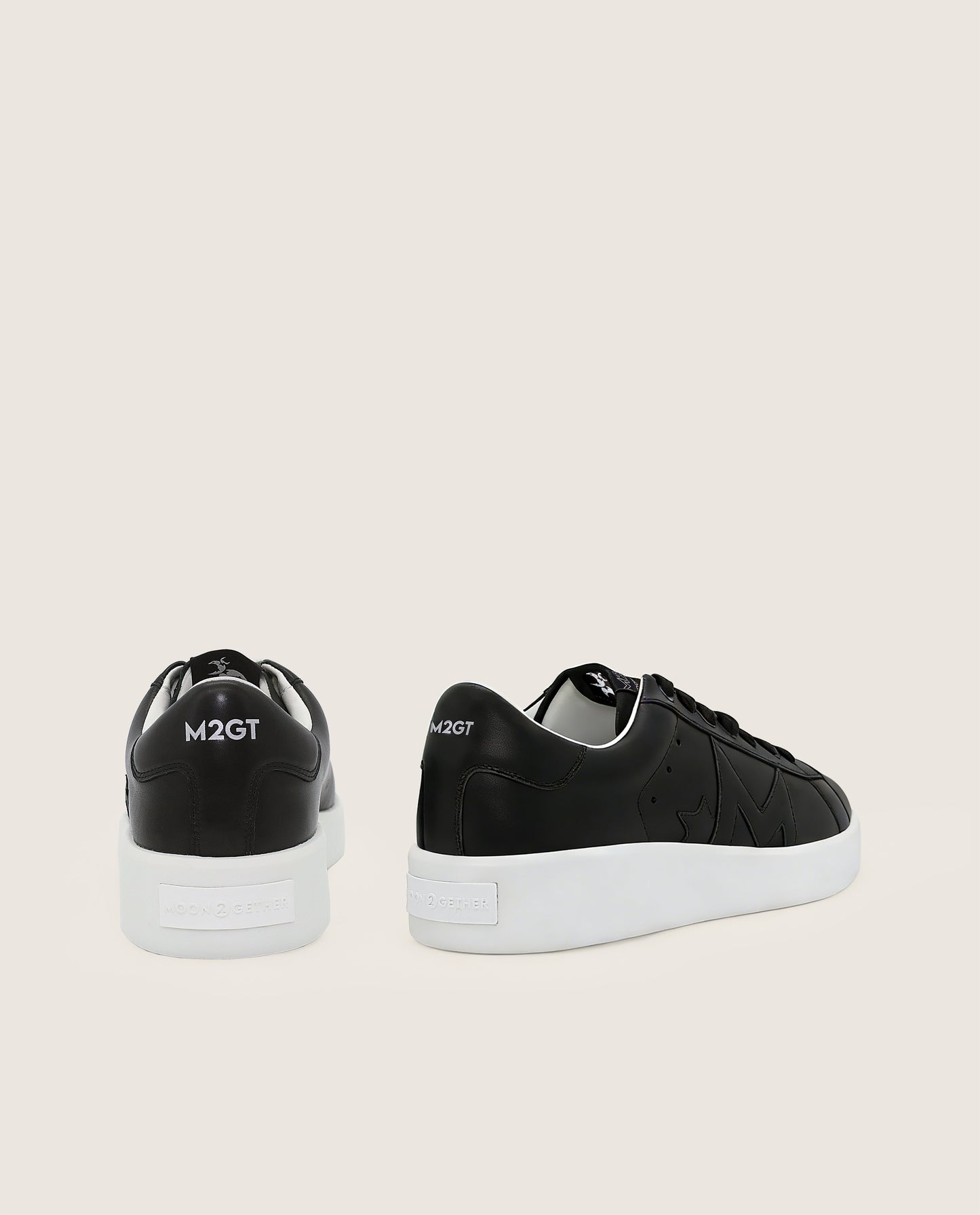 SUPERMOON BLACK